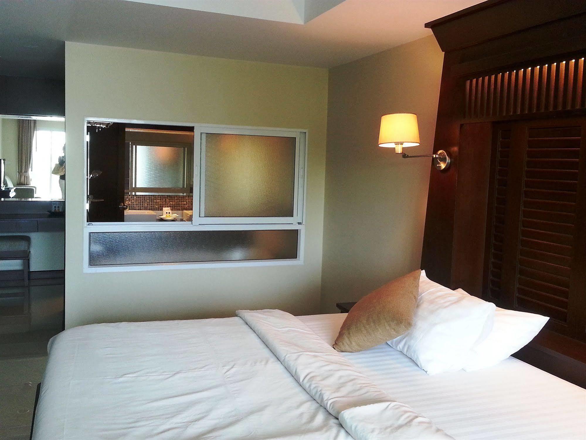 August Hotel Pattaya