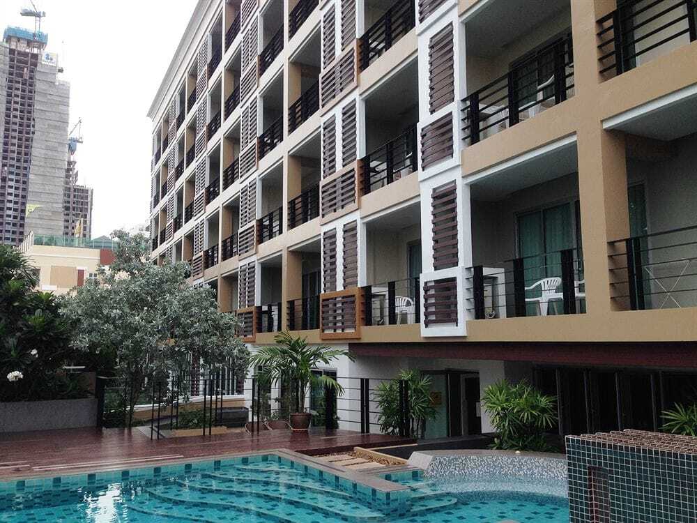 August Hotel Pattaya